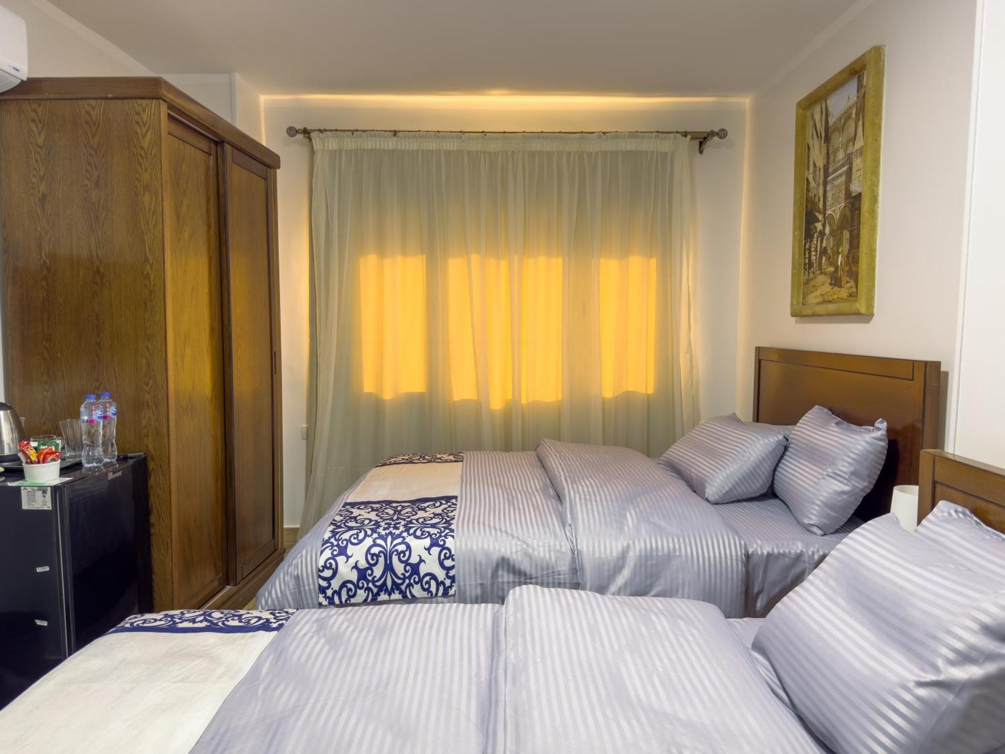 Royal Crown Hotel Giza Pyramids View Kafrat al Jabal Bagian luar foto