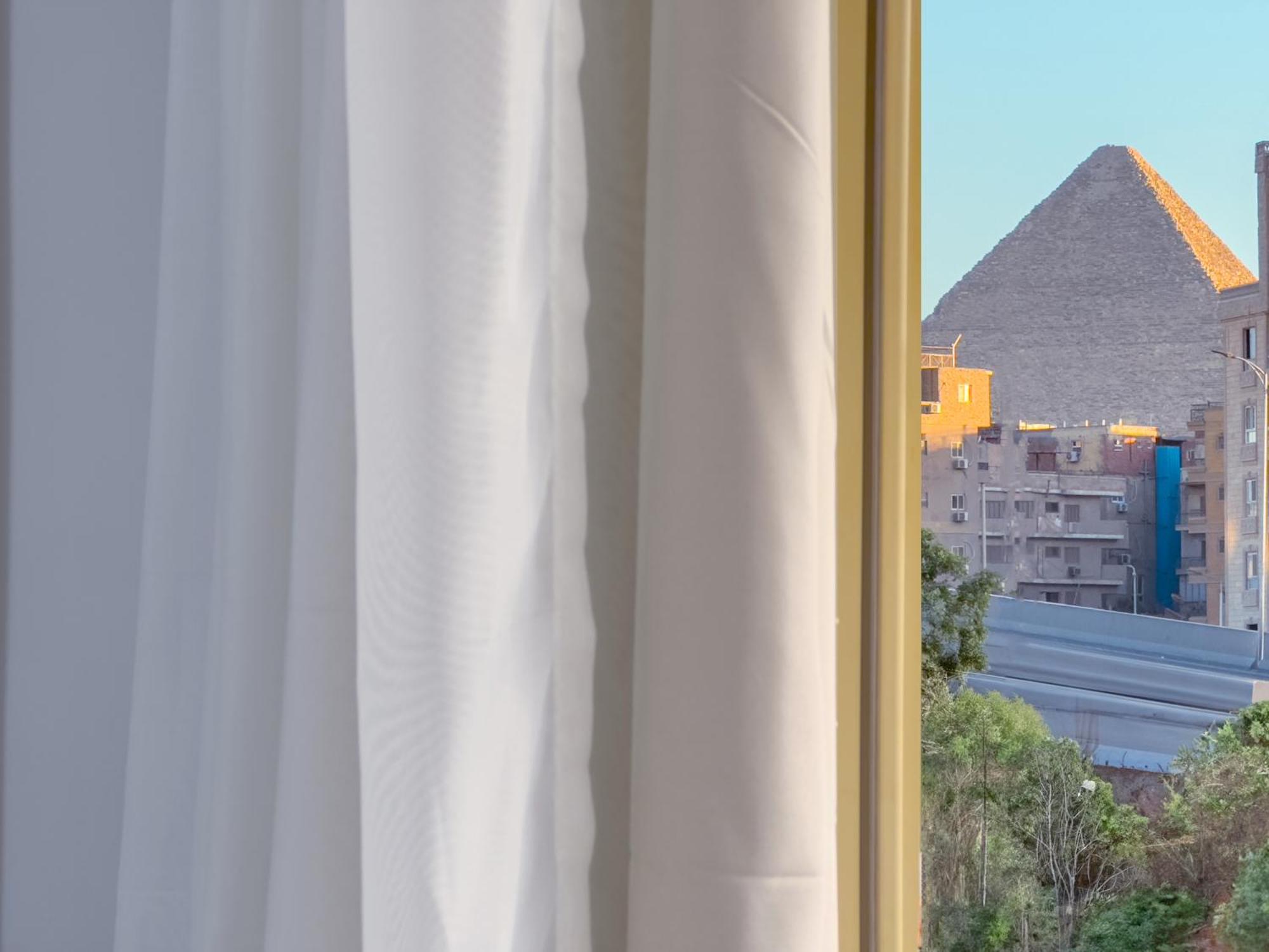 Royal Crown Hotel Giza Pyramids View Kafrat al Jabal Bagian luar foto